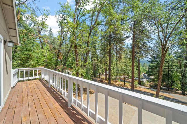 330 Gregory Way, Colfax, CA 95713