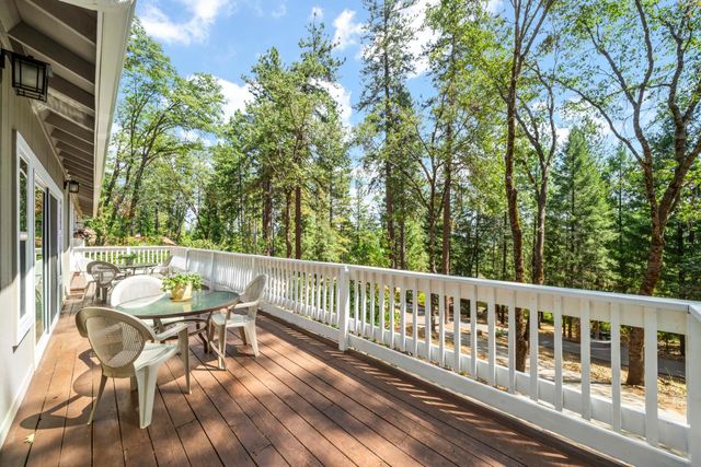 330 Gregory Way, Colfax, CA 95713