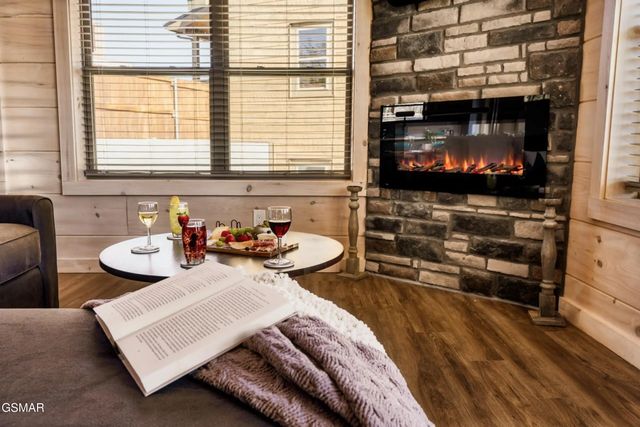 2852 Sequoia Road, Pigeon Forge, TN 37863