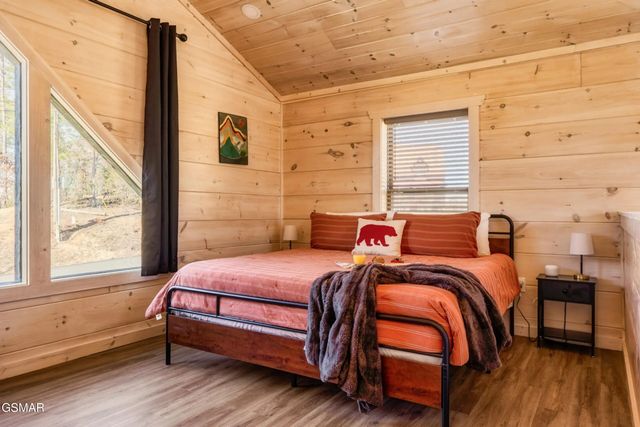 2852 Sequoia Road, Pigeon Forge, TN 37863