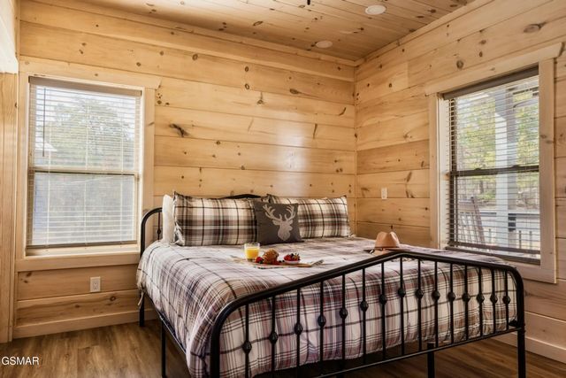 2852 Sequoia Road, Pigeon Forge, TN 37863