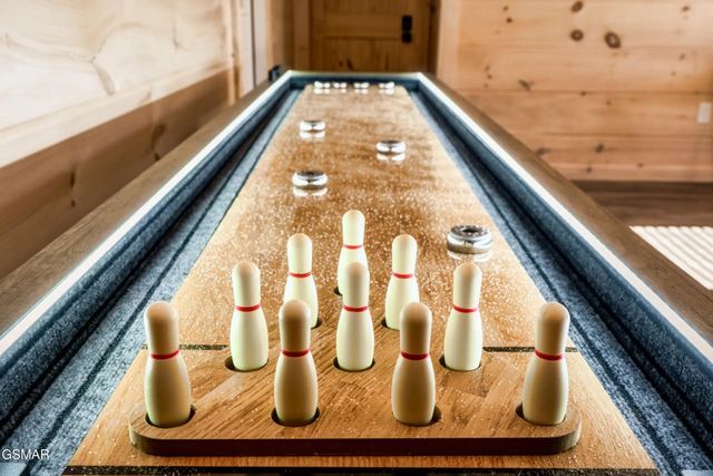 2852 Sequoia Road, Pigeon Forge, TN 37863