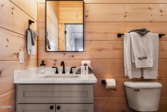 2852 Sequoia Road, Pigeon Forge, TN 37863