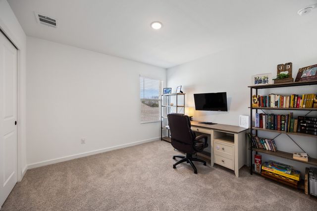 2233 Maple Ridge Drive, Van Alstyne, TX 75495