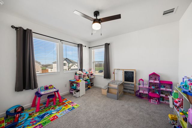 2233 Maple Ridge Drive, Van Alstyne, TX 75495