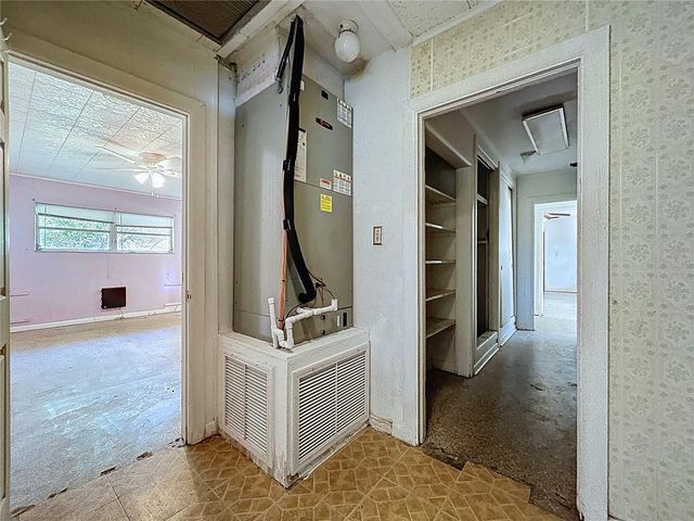 17902 BURNSIDE ROAD, Lutz, FL 33548