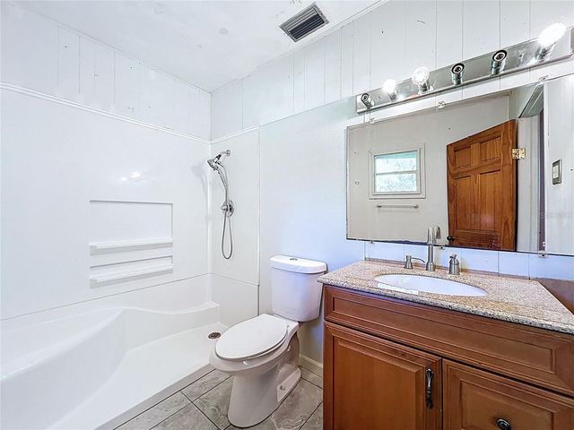 17902 BURNSIDE ROAD, Lutz, FL 33548