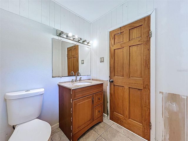 17902 BURNSIDE ROAD, Lutz, FL 33548