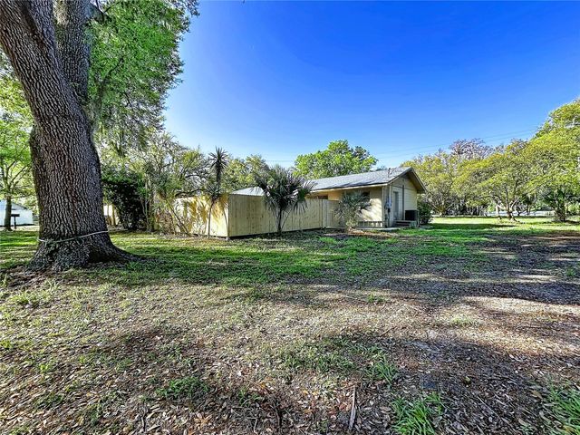 17902 BURNSIDE ROAD, Lutz, FL 33548