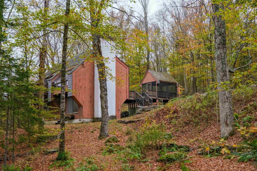 405 Soaring Hawk Road, Plymouth, VT 05056