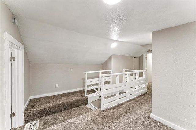 4224 Agnes Avenue, Kansas City, MO 64130