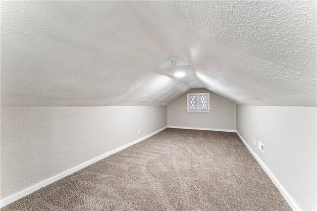 4224 Agnes Avenue, Kansas City, MO 64130