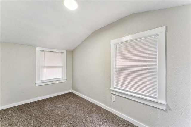 4224 Agnes Avenue, Kansas City, MO 64130