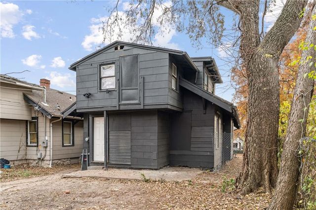 4224 Agnes Avenue, Kansas City, MO 64130