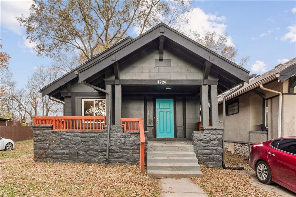 4224 Agnes Avenue, Kansas City, MO 64130