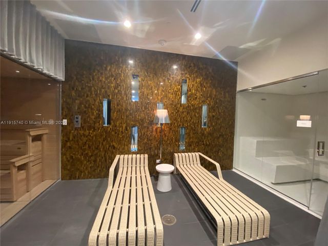 2000 Metropica Way 2104, Sunrise, FL 33323