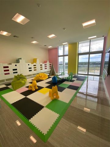 2000 Metropica Way 2104, Sunrise, FL 33323