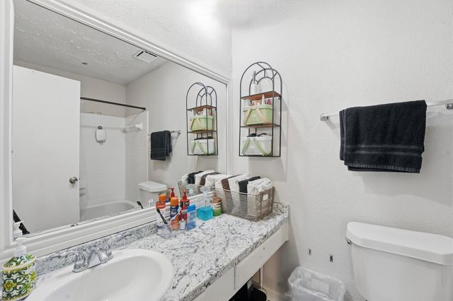 3735 Meadow Place Drive, Houston, TX 77082
