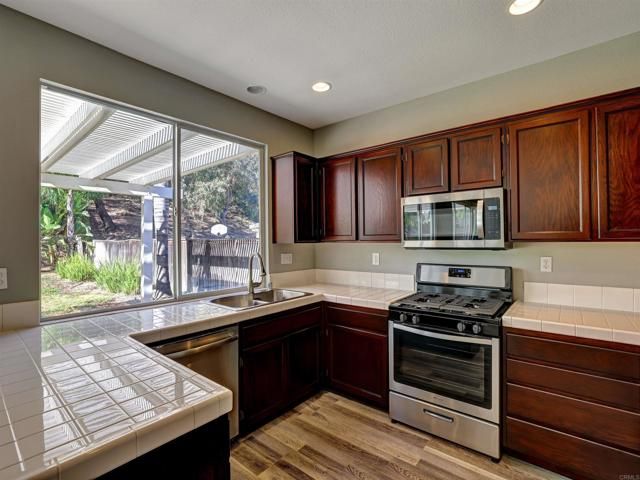 13467 Leafwood Drive, Corona, CA 92883