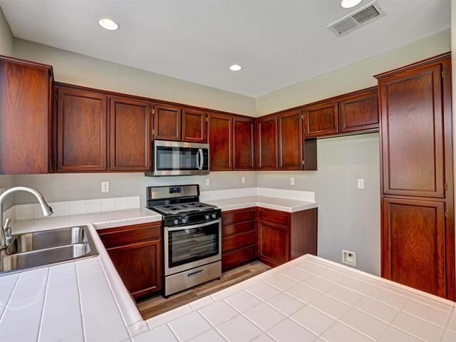 13467 Leafwood Drive, Corona, CA 92883