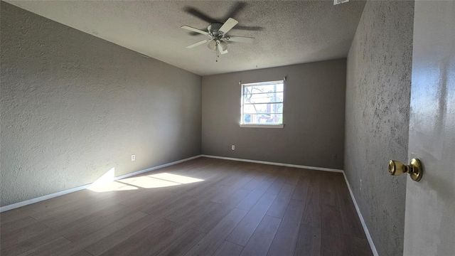 8208 NW 28th Terrace, Bethany, OK 73008