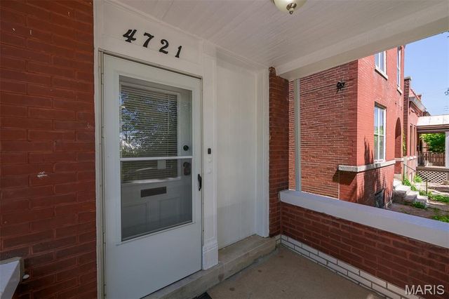 4721 Tennessee Avenue, St Louis, MO 63111