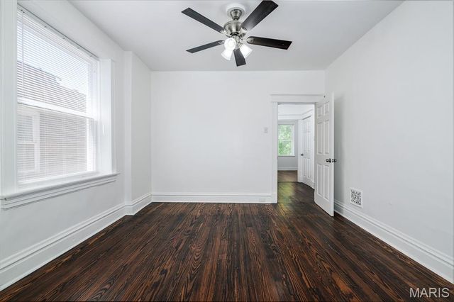4721 Tennessee Avenue, St Louis, MO 63111