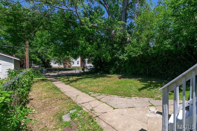 4721 Tennessee Avenue, St Louis, MO 63111