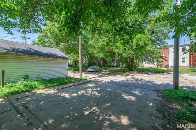 4721 Tennessee Avenue, St Louis, MO 63111