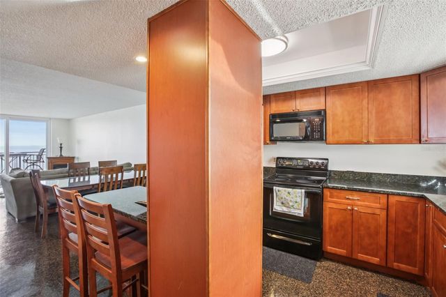 9 HAIG PLACE 704, Dunedin, FL 34698