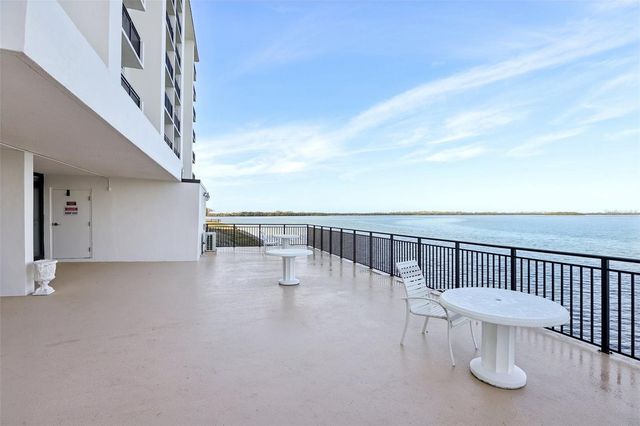 9 HAIG PLACE 704, Dunedin, FL 34698