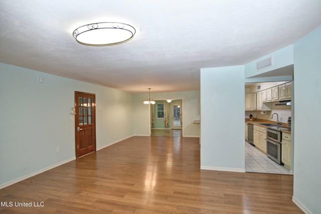 15469 Dobson Road, D'iberville, MS 39540