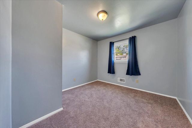 4230 Moomaw AVE, Roanoke, VA 24017