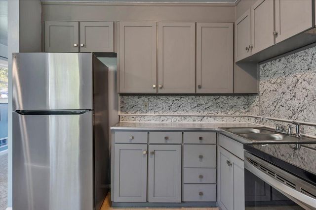 4230 Moomaw AVE, Roanoke, VA 24017