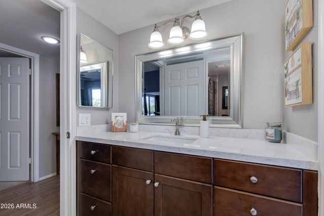 9115 E PURDUE Avenue 220, Scottsdale, AZ 85258