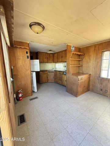 423 E Camino De Pampas --, Huachuca City, AZ 85616