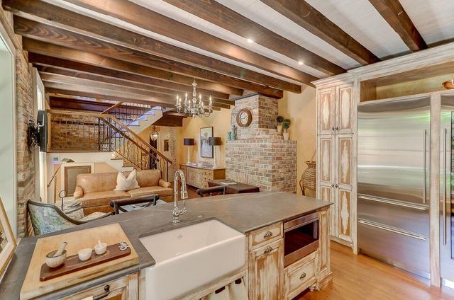 29 Broad Street Unit B, Charleston, SC 29401