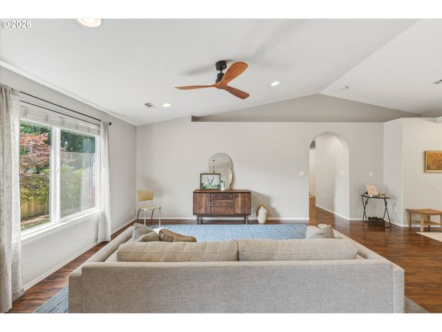 1607 Nw 12TH St, Battle Ground, WA 98604