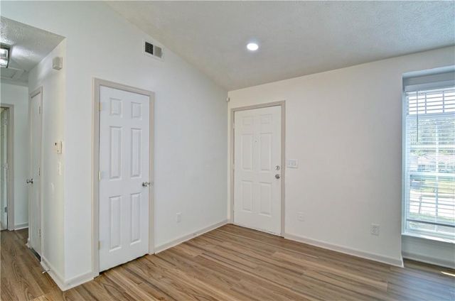 2665 Ivydale Court SW, Atlanta, GA 30311