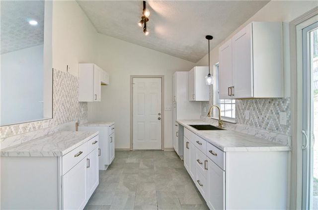 2665 Ivydale Court SW, Atlanta, GA 30311