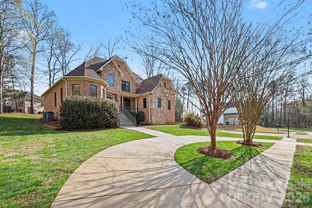 402 Rugby Road, Salisbury, NC 28144