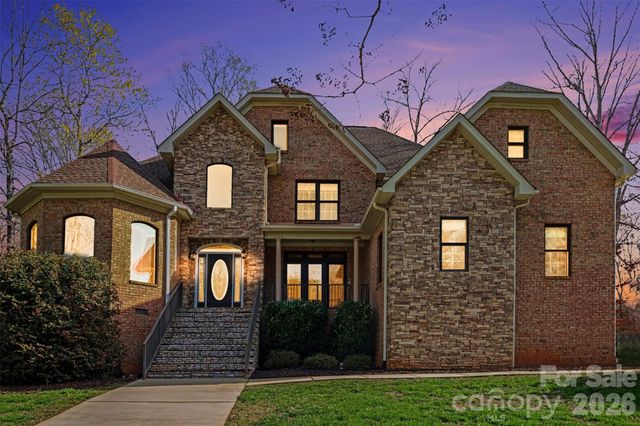 402 Rugby Road, Salisbury, NC 28144