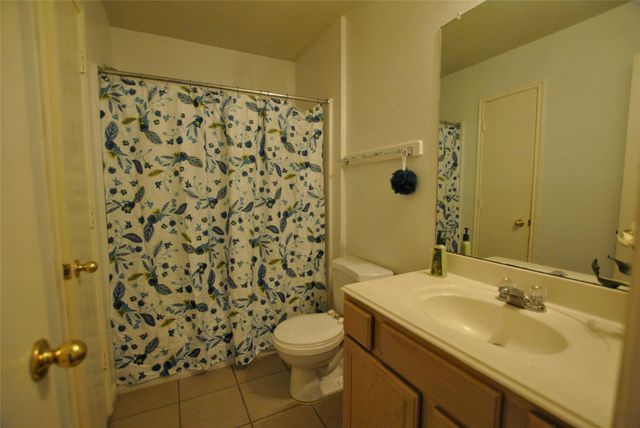 19007 S Whimsey Drive, Cypress, TX 77433