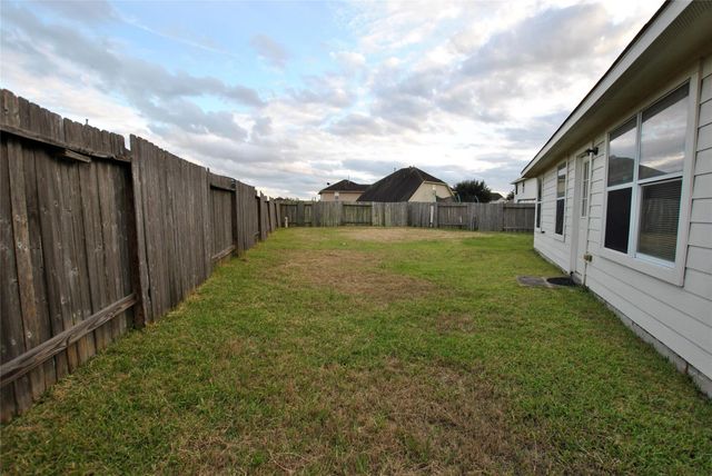 19007 S Whimsey Drive, Cypress, TX 77433
