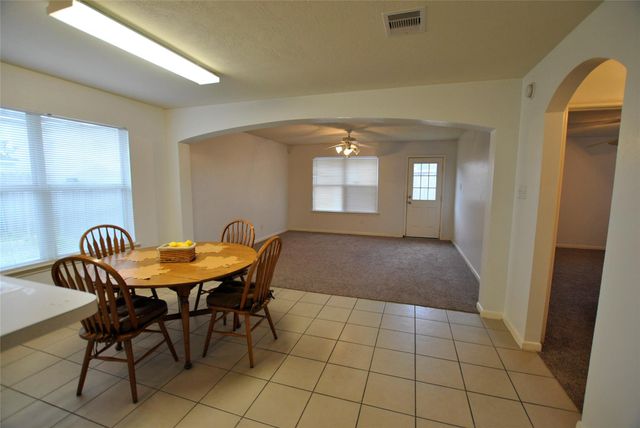 19007 S Whimsey Drive, Cypress, TX 77433