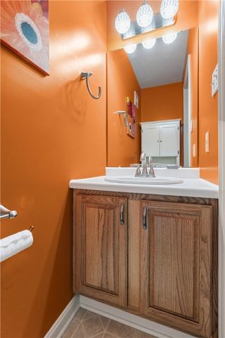 1012 Woodridge Drive, North Strabane, PA 15317