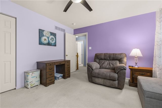 1012 Woodridge Drive, North Strabane, PA 15317