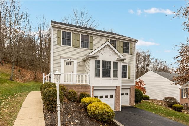 1012 Woodridge Drive, North Strabane, PA 15317