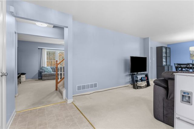 1012 Woodridge Drive, North Strabane, PA 15317