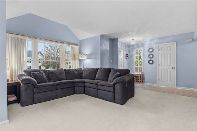 1012 Woodridge Drive, North Strabane, PA 15317